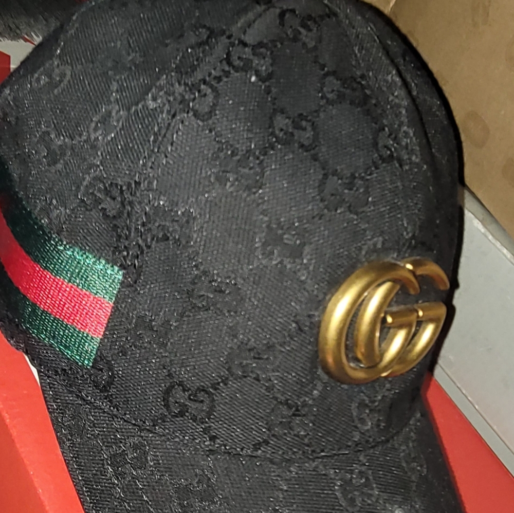 Gucci Black GG-Embroidered Cap with Gold Double-G and Green-Red Web Stripe - Picture 2 of 3